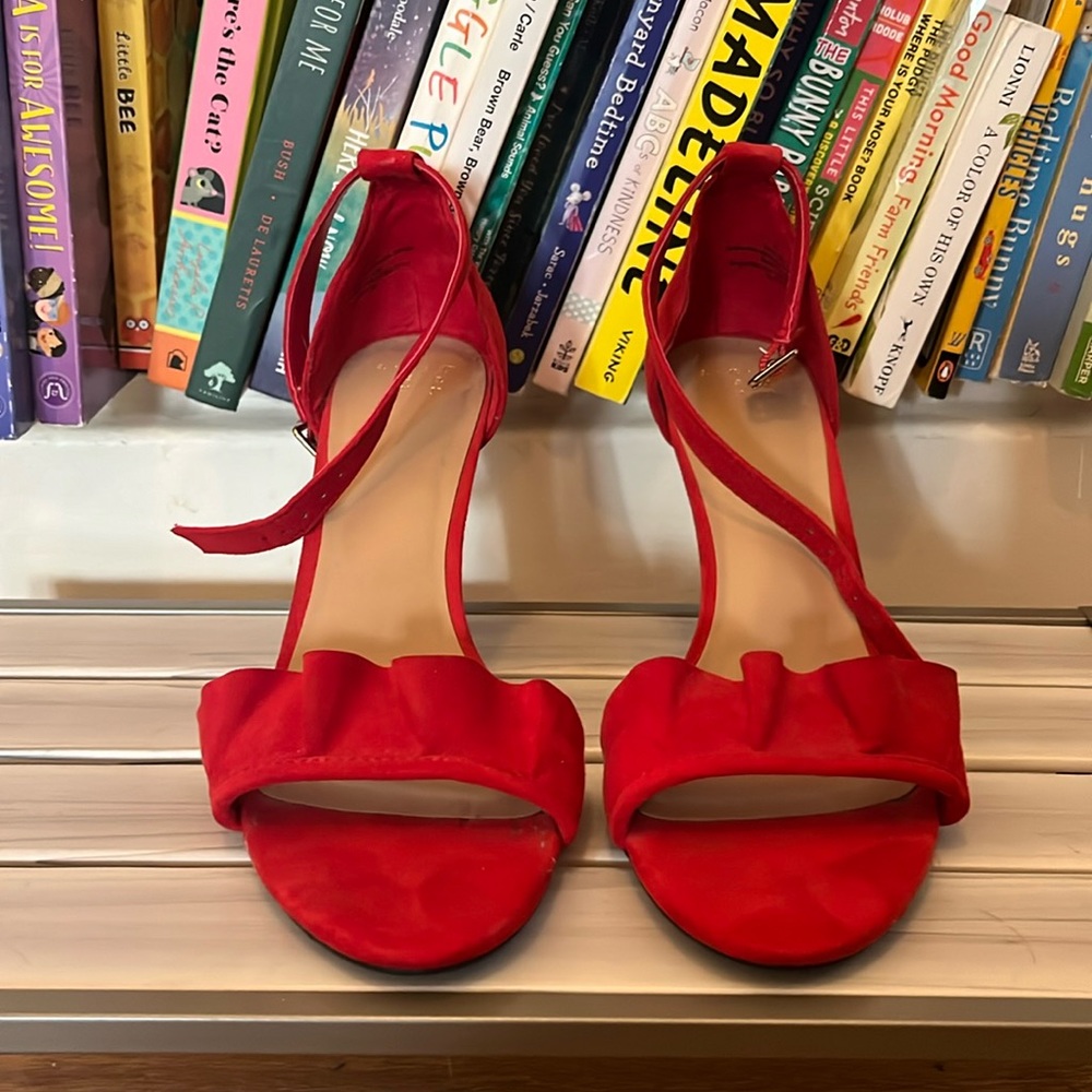 Holiday Heels 🎄 Ruffle strap open toe heels -8